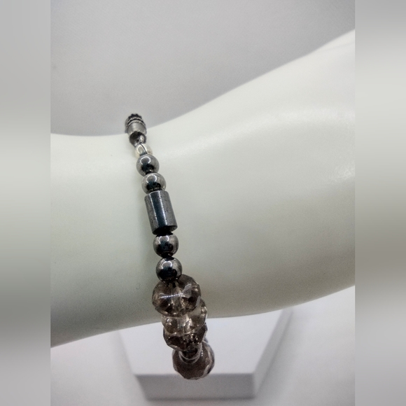 Fashion Beaded Bracelet - Picture 4 of 6